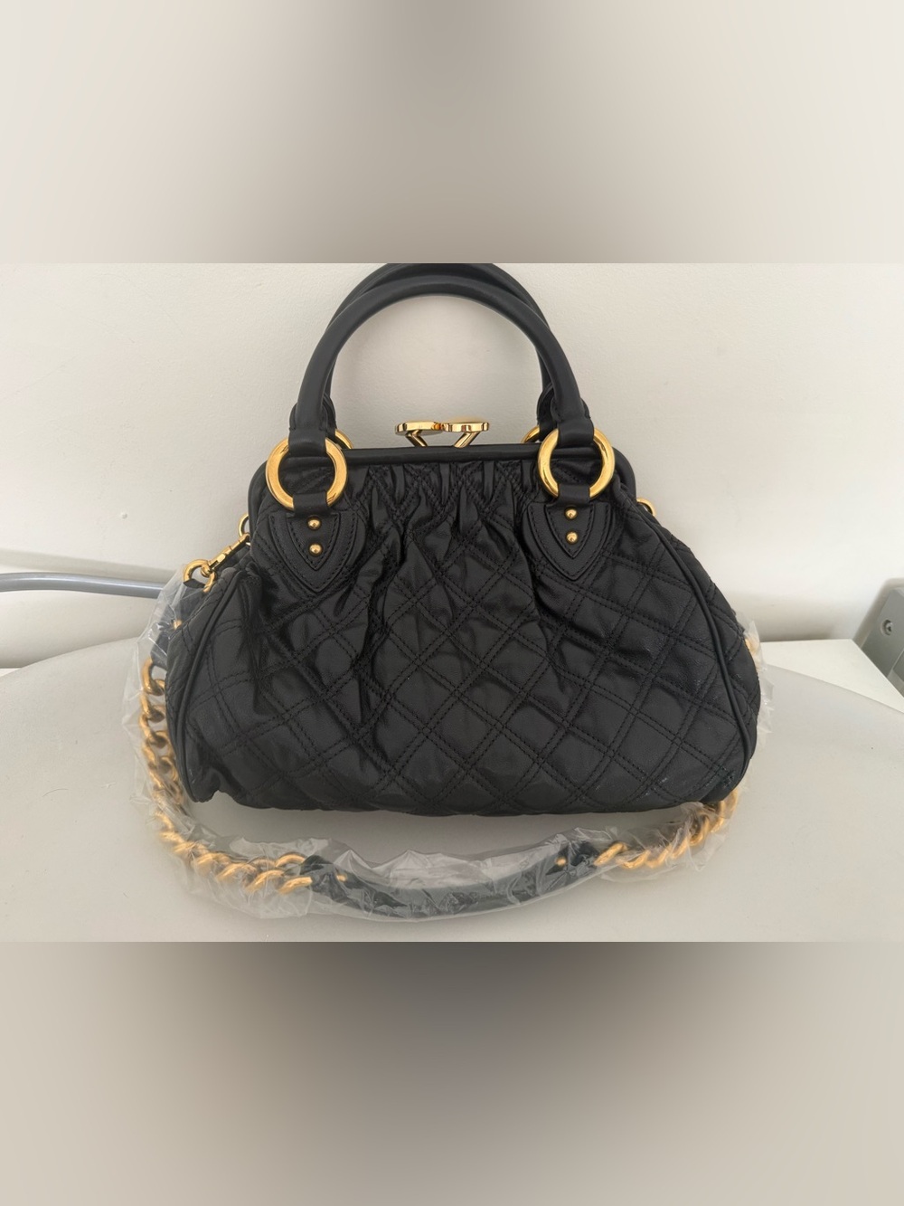 MARC JACOB Calfskin Quilted Stam Black SHOULDER bag